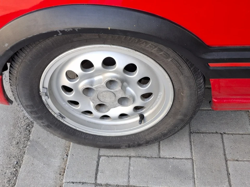 1992 Peugeot 205 GTI - Image 12 of 30