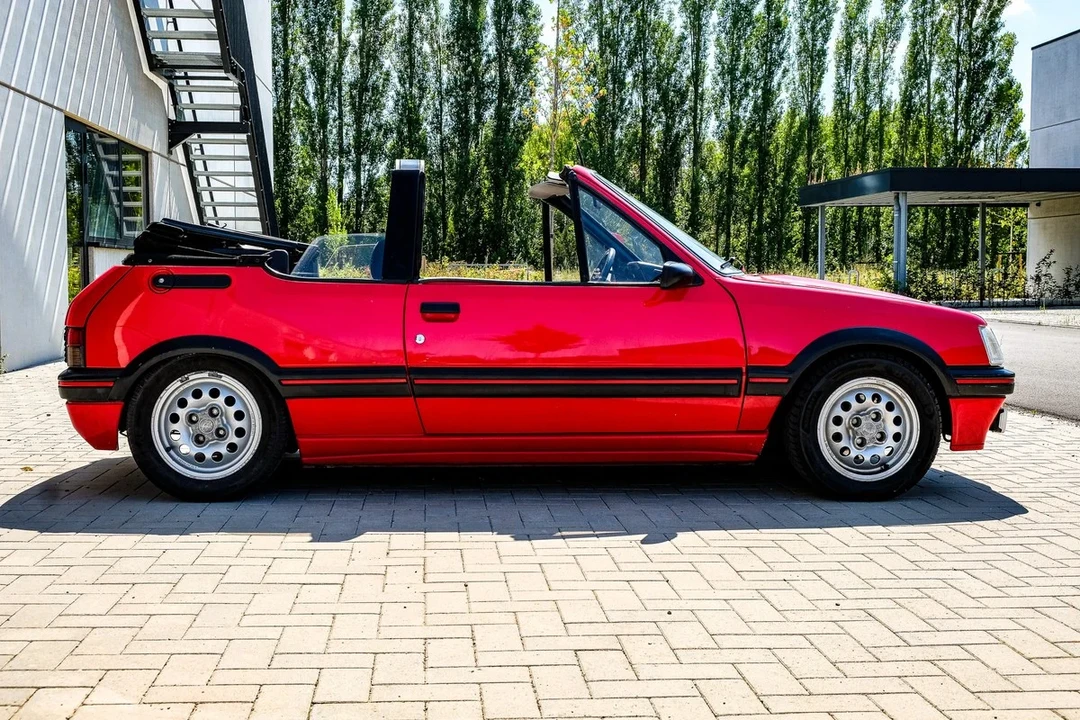 1992 Peugeot 205 GTI - Image 3 of 30