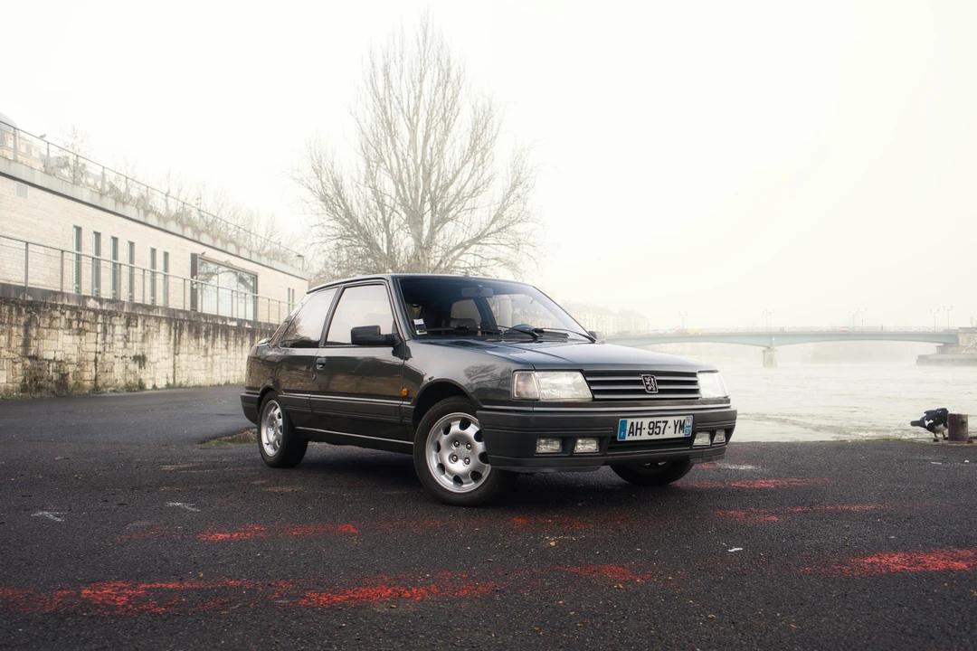 1992 Peugeot - Image 3 of 31