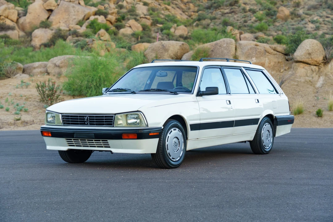 1992 Peugeot 504 - Image 2 of 31