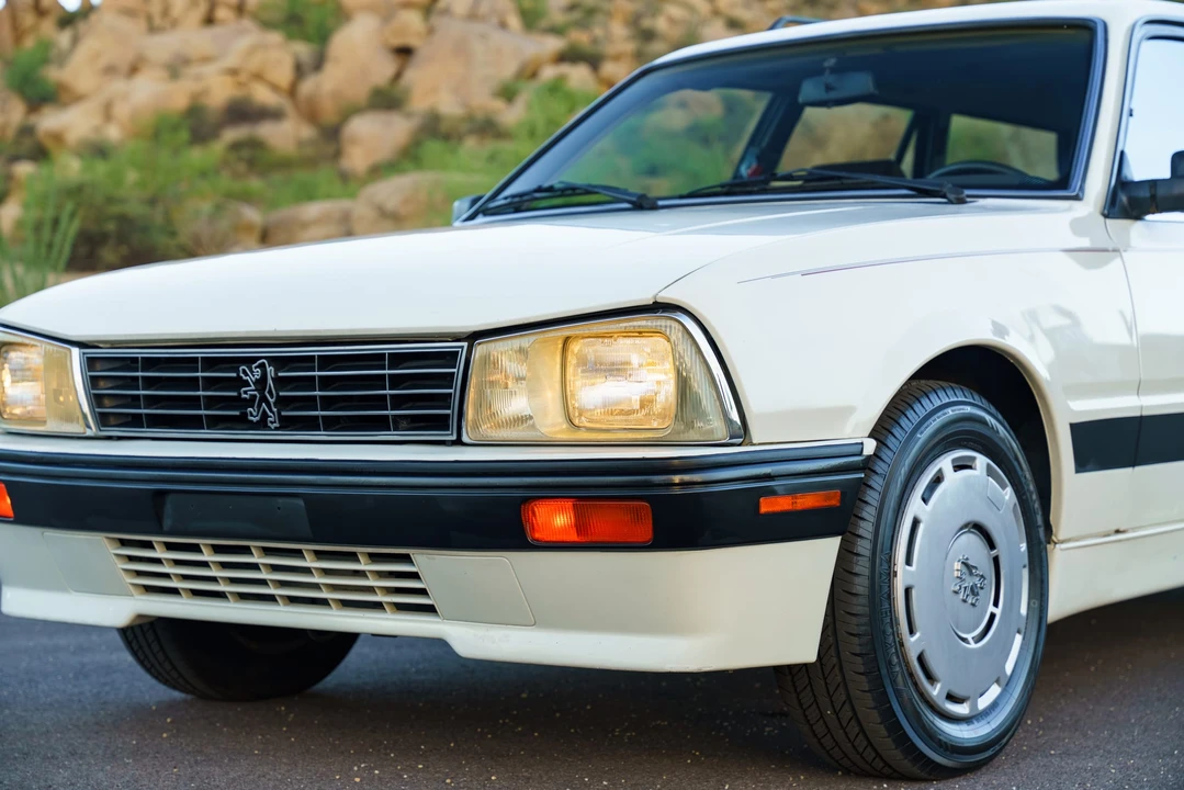 1992 Peugeot 504 - Image 30 of 31