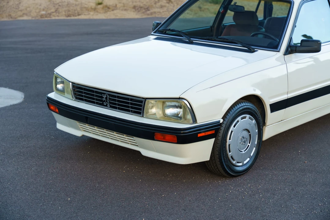 1992 Peugeot 504 - Image 31 of 31