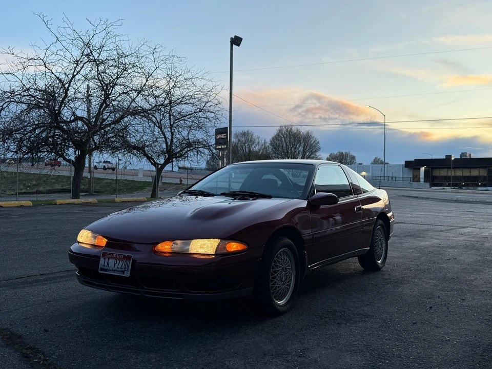 1992 Plymouth Laser - Image 17 of 30