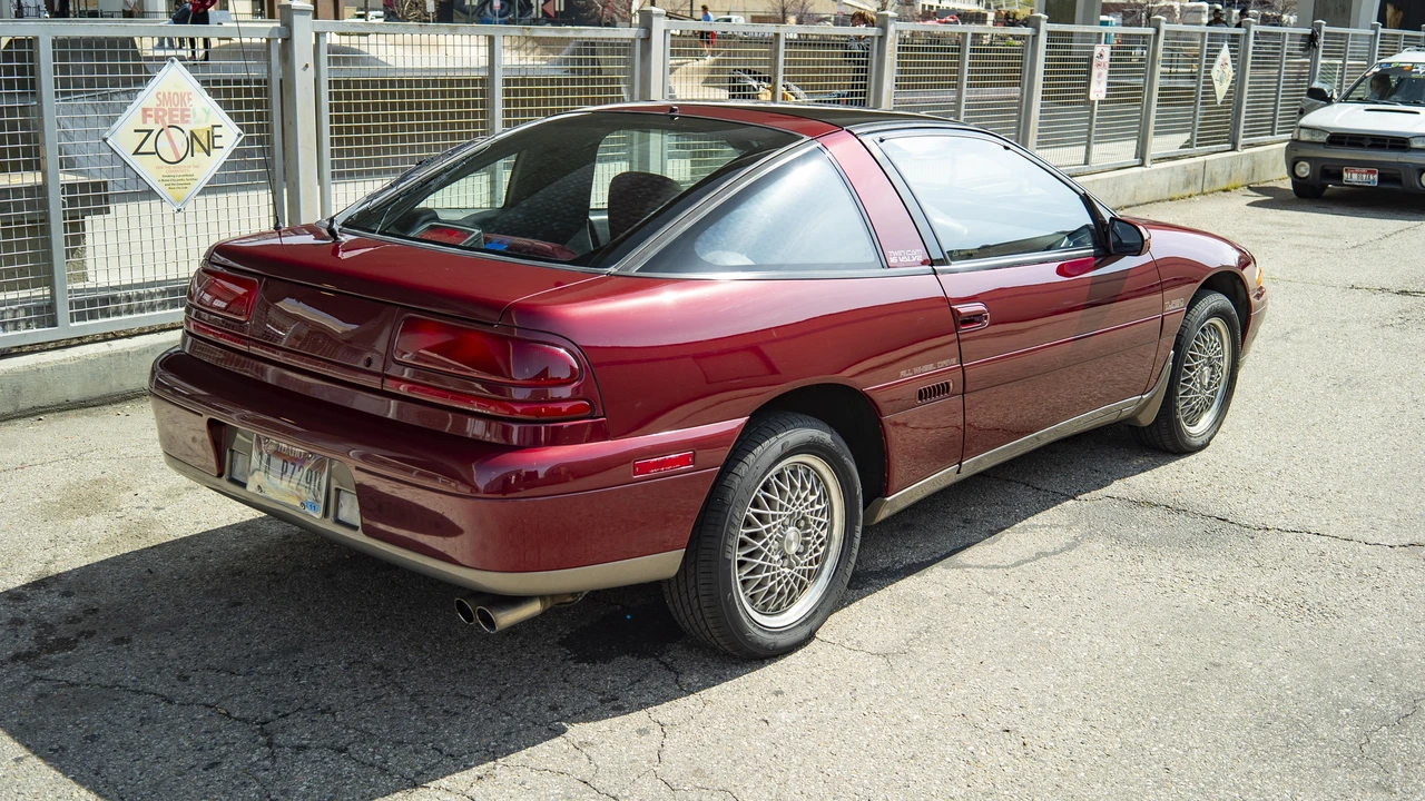 1992 Plymouth Laser - Image 11 of 30
