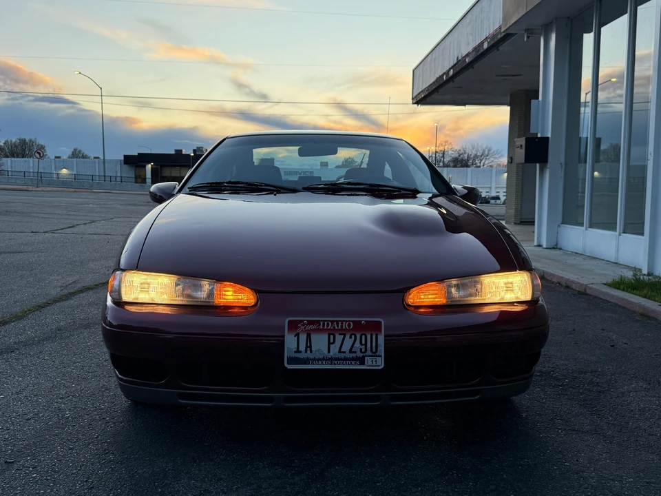 1992 Plymouth Laser - Image 16 of 30