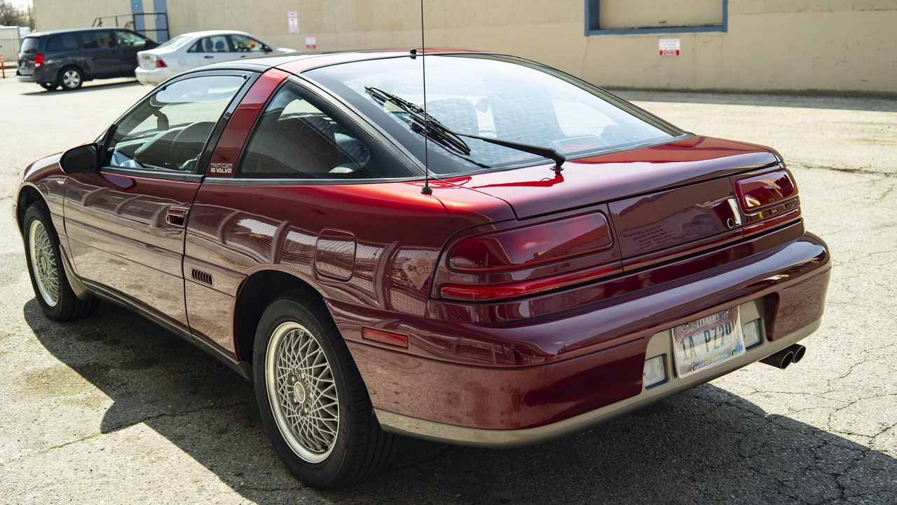 1992 Plymouth Laser - Image 9 of 30