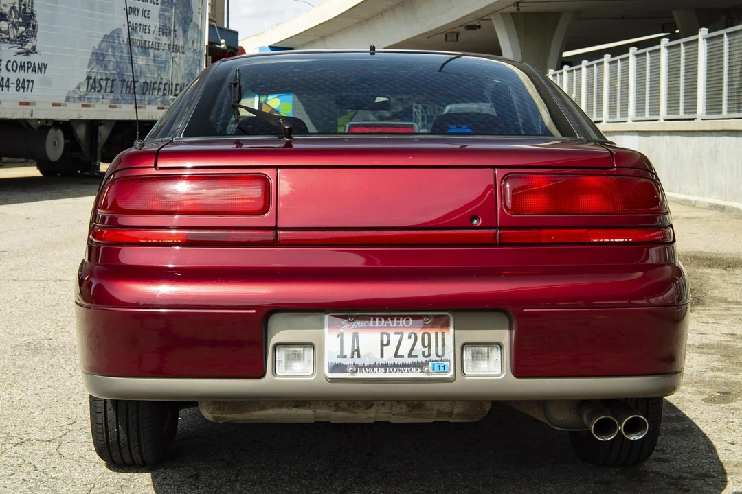 1992 Plymouth Laser - Image 5 of 30