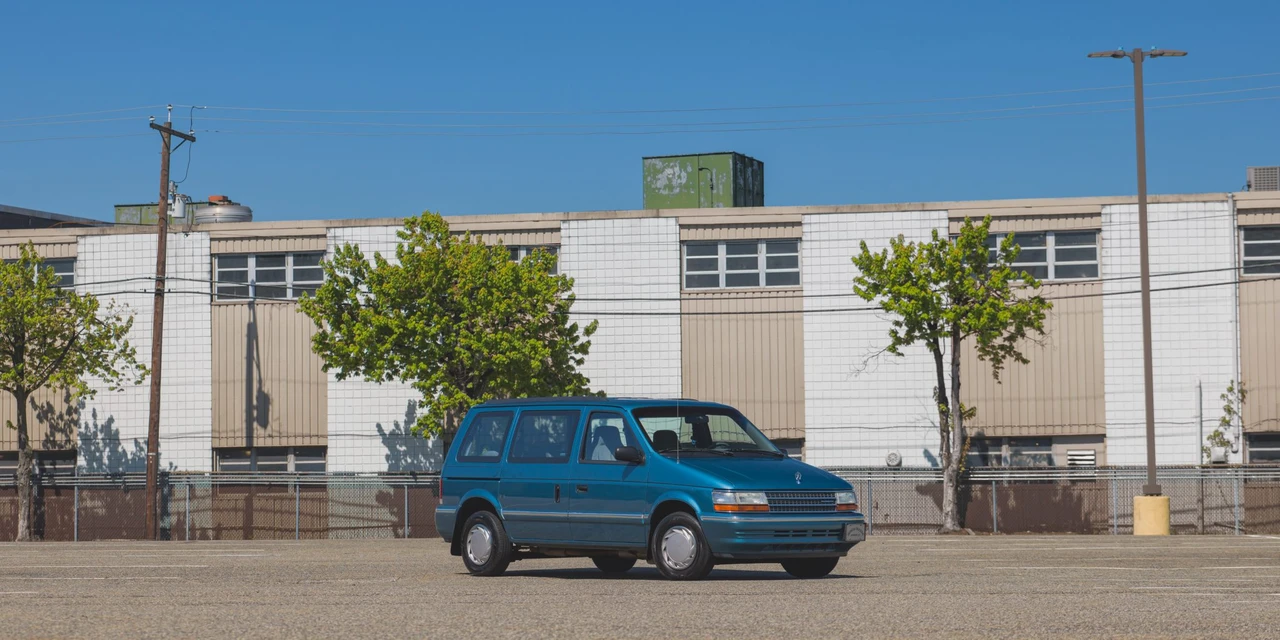 1992 Plymouth Voyager & Grand Voyager - Image 20 of 31