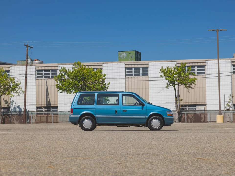 1992 Plymouth Voyager & Grand Voyager - Image 17 of 31