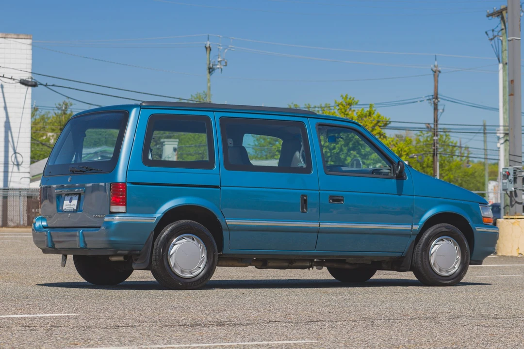 1992 Plymouth Voyager & Grand Voyager - Image 16 of 31