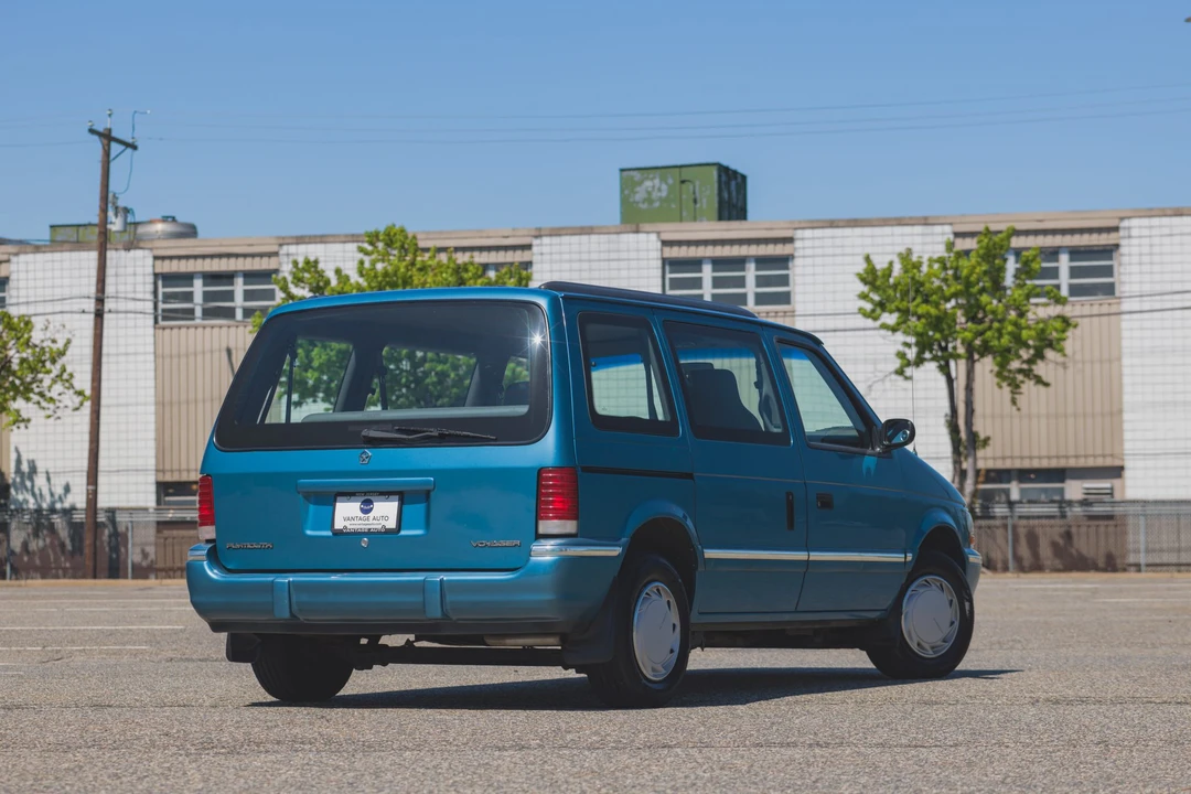 1992 Plymouth Voyager & Grand Voyager - Image 13 of 31