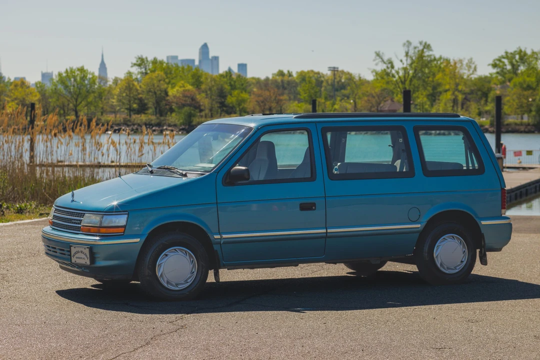 1992 Plymouth Voyager & Grand Voyager - Image 5 of 31