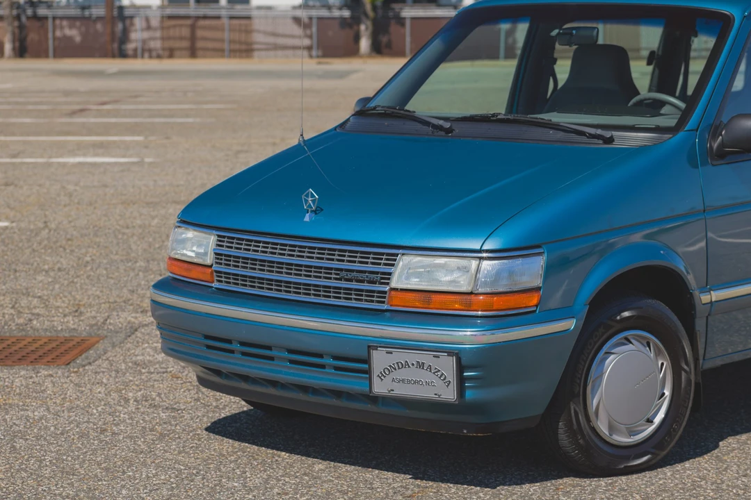 1992 Plymouth Voyager & Grand Voyager - Image 25 of 31