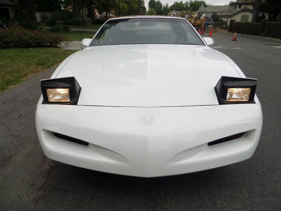 1992 Pontiac Firebird 3rd Gen - Image 4 of 19