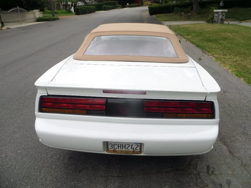 1992 Pontiac Firebird 3rd Gen - Image 5 of 19