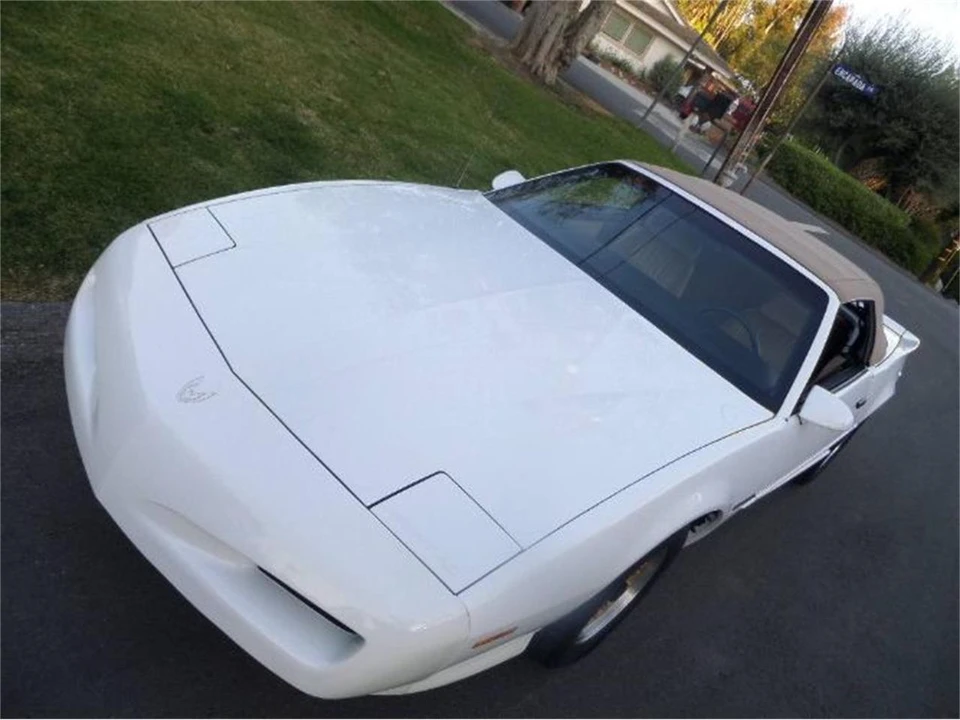 1992 Pontiac Firebird 3rd Gen - Image 15 of 20