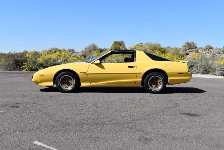 1992 Pontiac Firebird 3rd Gen - Image 2 of 12