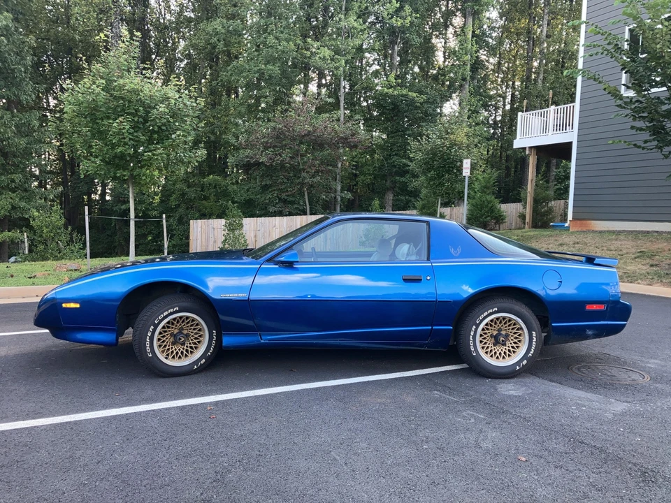1992 Pontiac Firebird 3rd Gen - Image 4 of 31