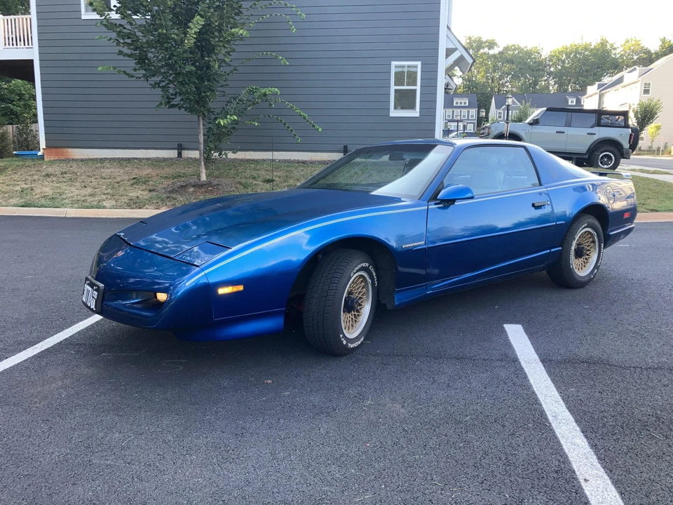 1992 Pontiac Firebird 3rd Gen - Image 3 of 31