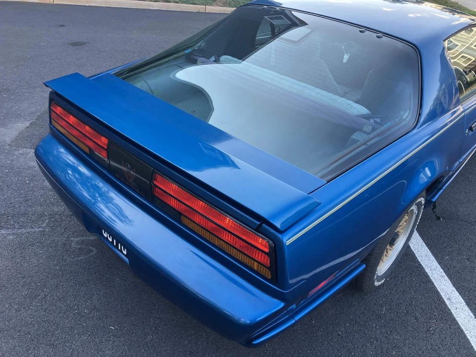 1992 Pontiac Firebird 3rd Gen - Image 12 of 31