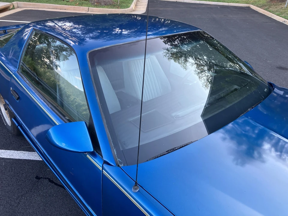 1992 Pontiac Firebird 3rd Gen - Image 19 of 31