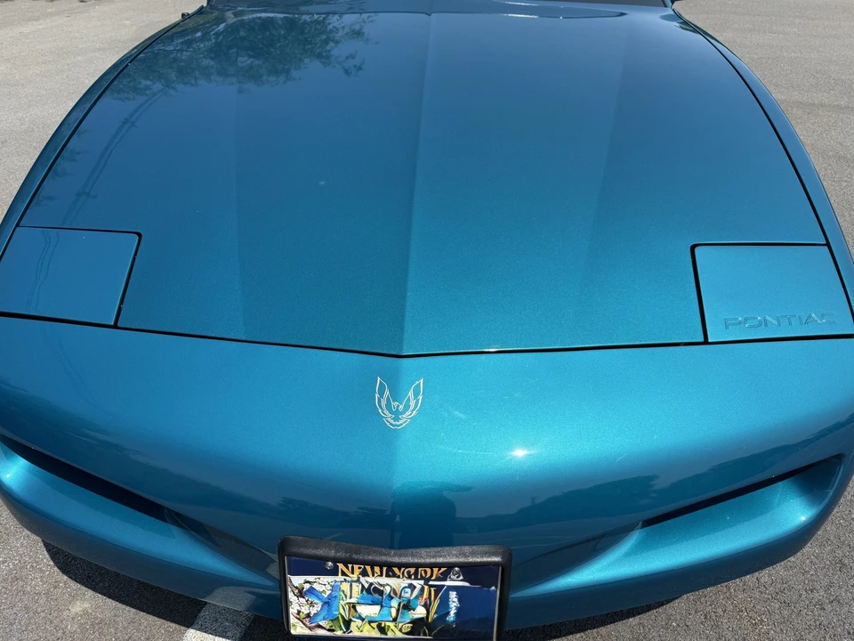 1992 Pontiac Firebird 3rd Gen - Image 22 of 31