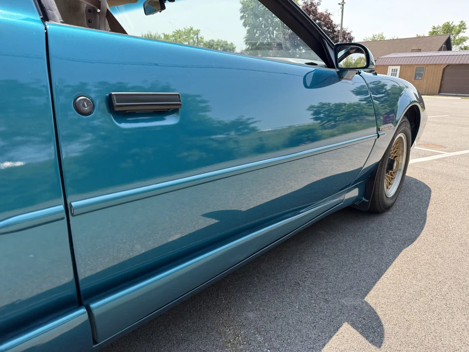 1992 Pontiac Firebird 3rd Gen - Image 28 of 31
