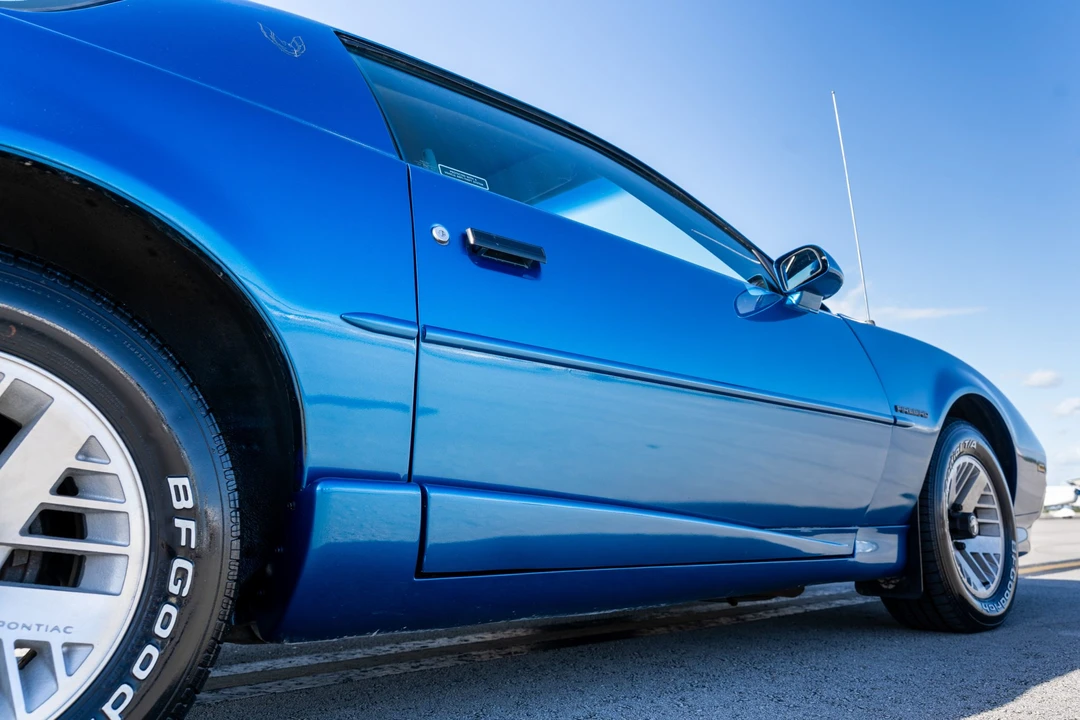 1992 Pontiac Firebird 3rd Gen - Image 29 of 31