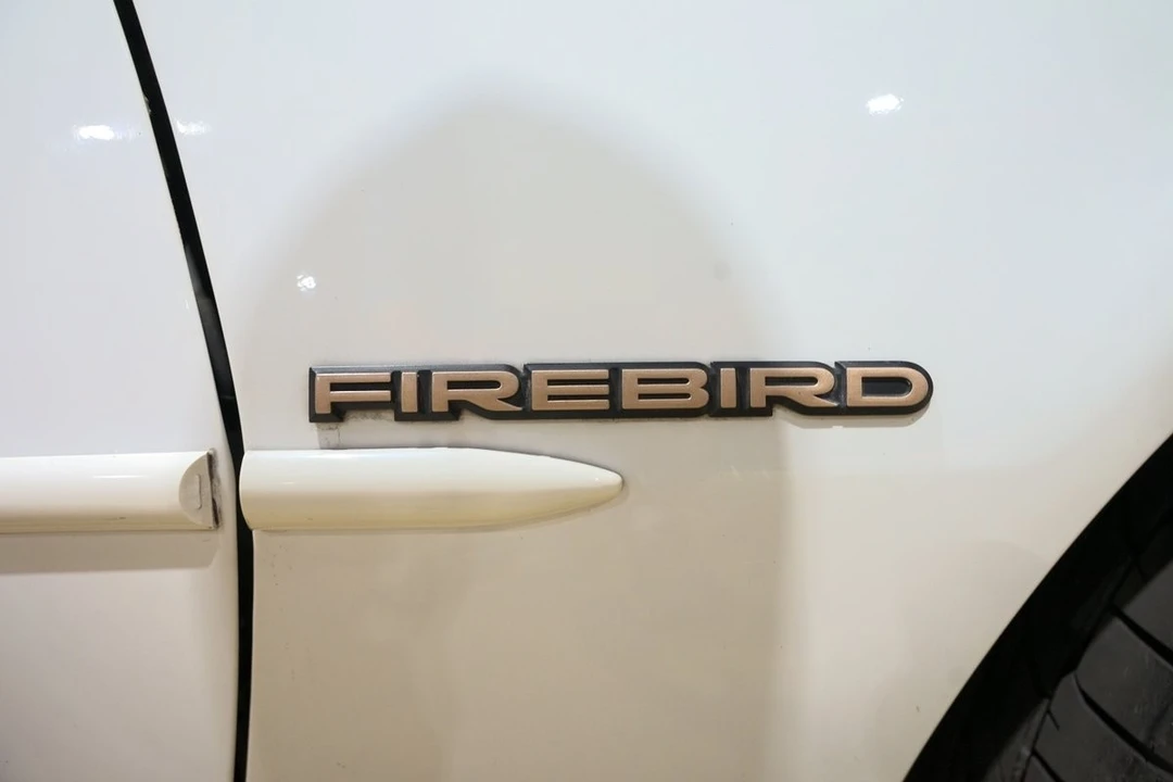 1992 Pontiac Firebird 3rd Gen - Image 28 of 31