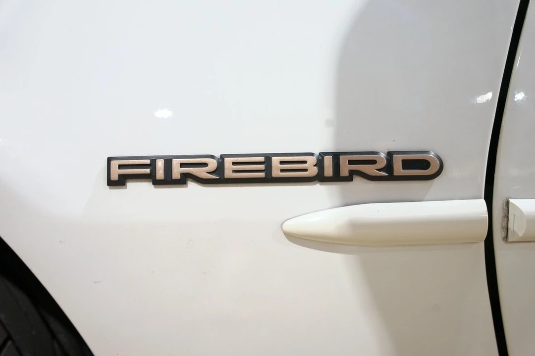 1992 Pontiac Firebird 3rd Gen - Image 24 of 31