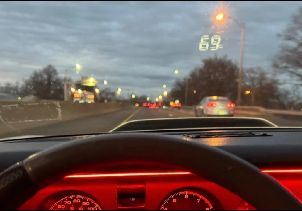 1992 Pontiac Firebird 3rd Gen - Image 7 of 19