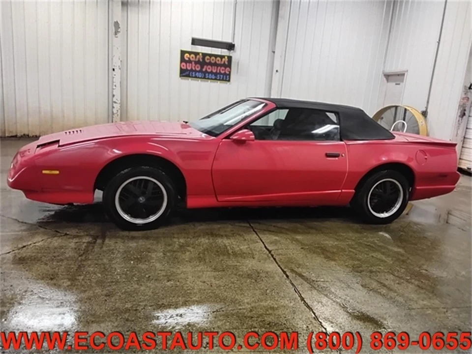 1992 Pontiac Firebird 3rd Gen - Image 5 of 17