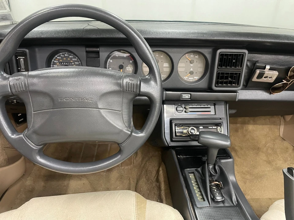 1992 Pontiac Firebird 3rd Gen - Image 29 of 31