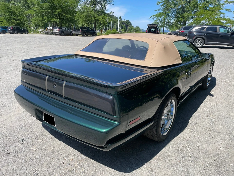 1992 Pontiac Firebird 3rd Gen - Image 6 of 15