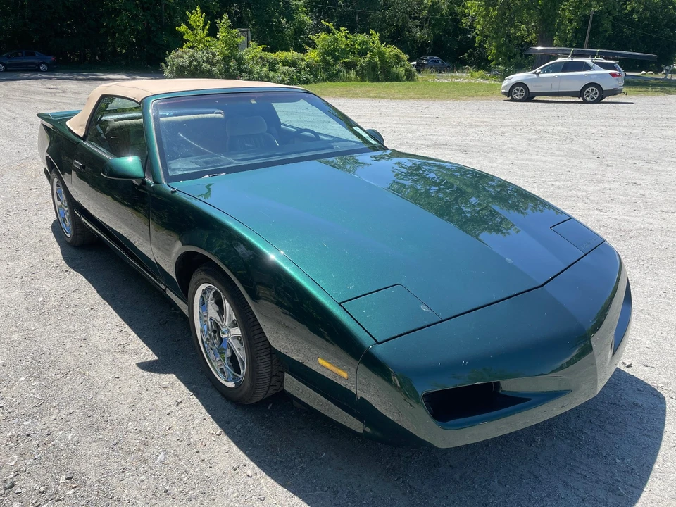1992 Pontiac Firebird 3rd Gen - Image 14 of 15