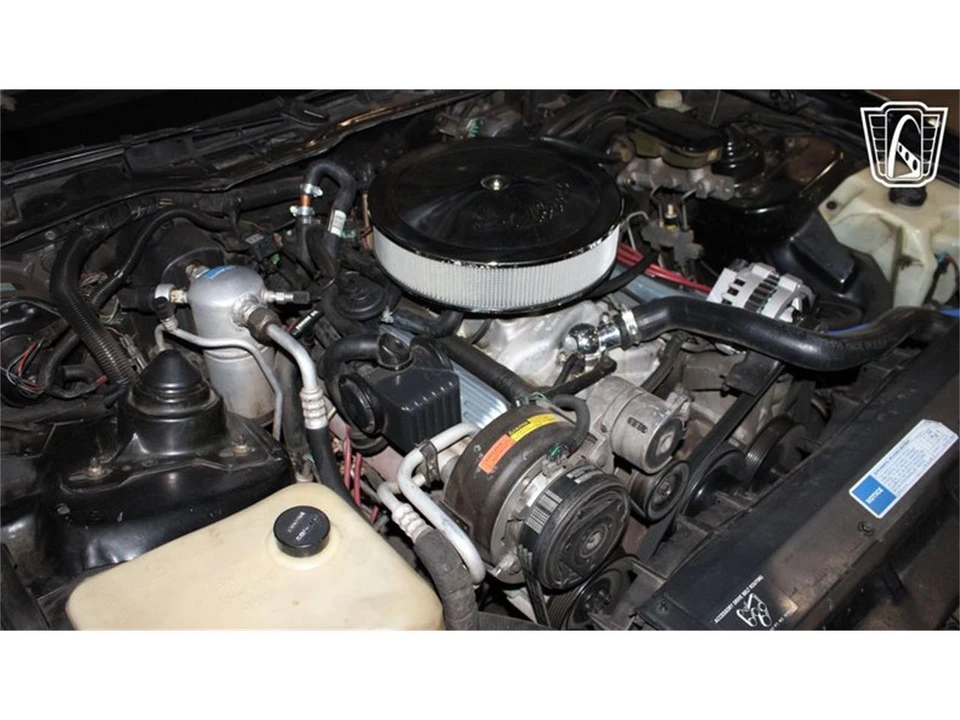 1992 Pontiac Firebird 3rd Gen - Image 12 of 31