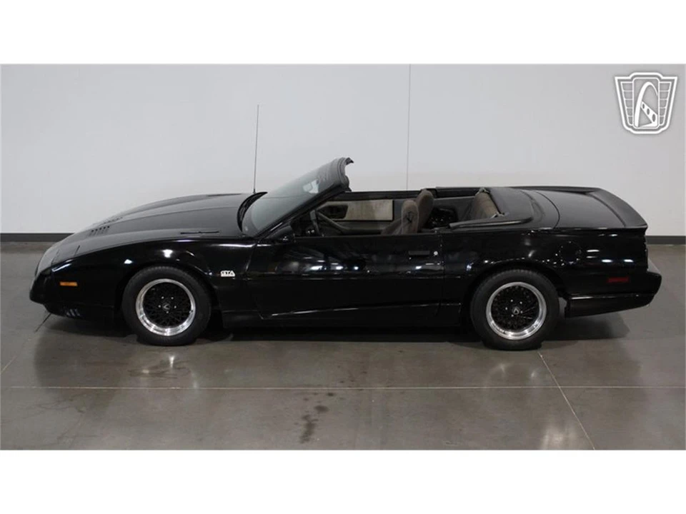 1992 Pontiac Firebird 3rd Gen - Image 20 of 31