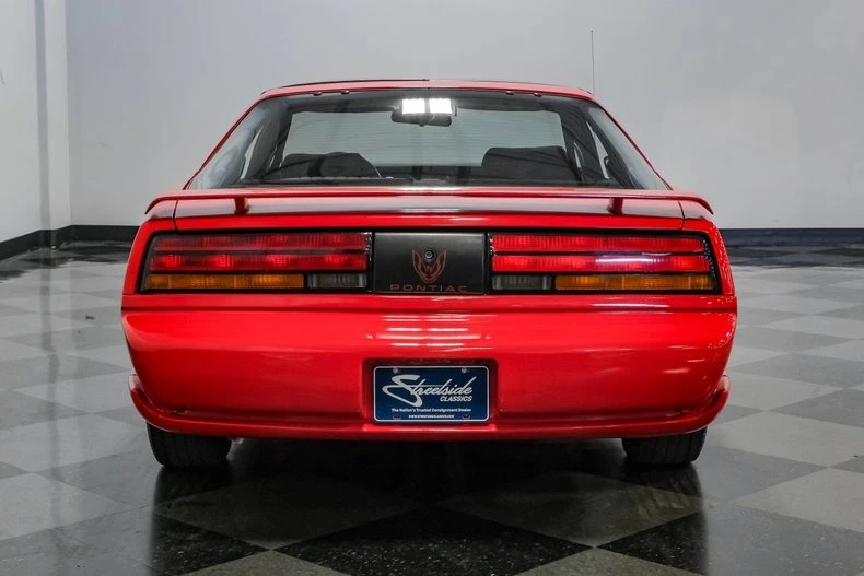 1992 Pontiac Firebird 3rd Gen - Image 10 of 31