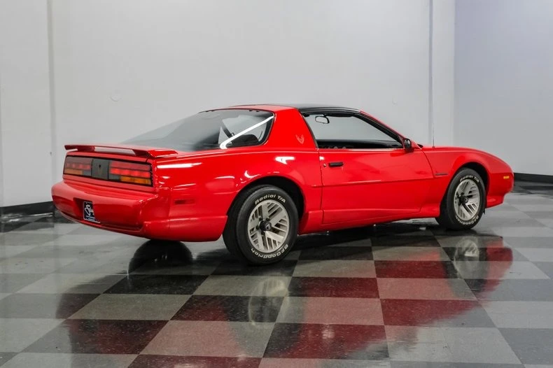1992 Pontiac Firebird 3rd Gen - Image 12 of 31