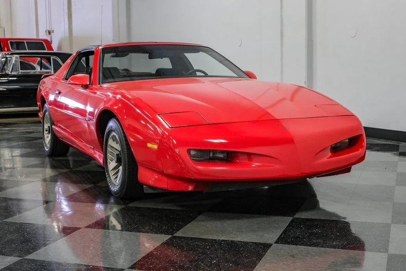 1992 Pontiac Firebird 3rd Gen - Image 16 of 31