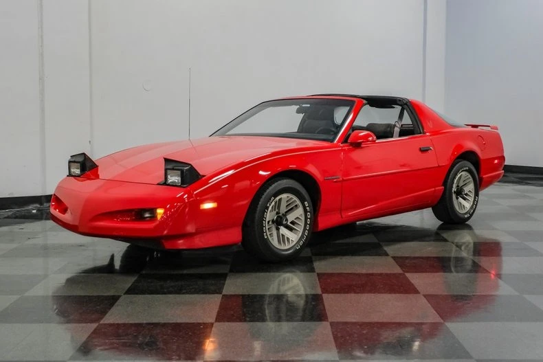 1992 Pontiac Firebird 3rd Gen - Image 19 of 31