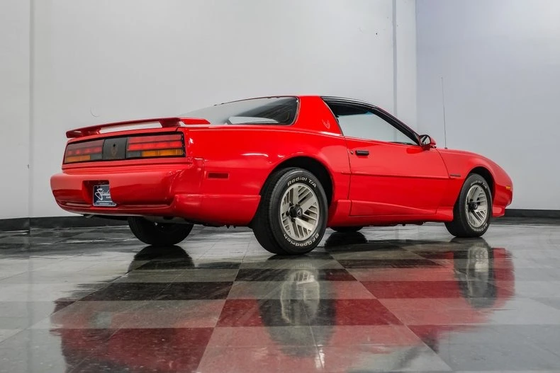 1992 Pontiac Firebird 3rd Gen - Image 22 of 31