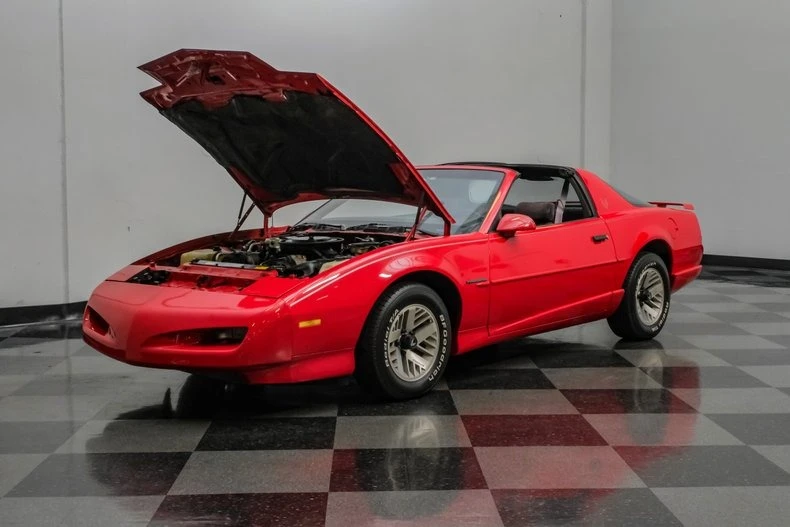 1992 Pontiac Firebird 3rd Gen - Image 26 of 31