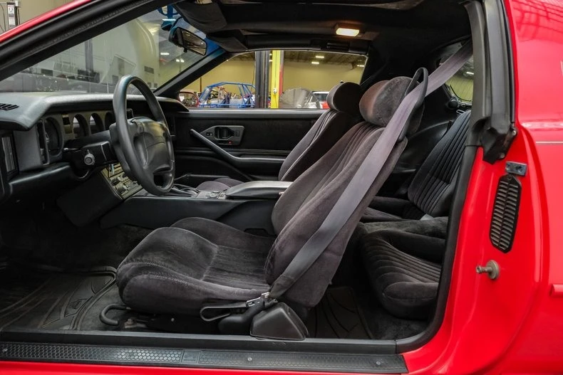 1992 Pontiac Firebird 3rd Gen - Image 30 of 31