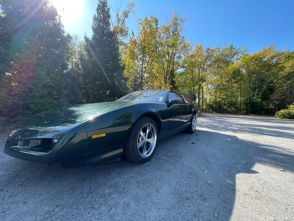 1992 Pontiac Firebird 3rd Gen - Image 6 of 21