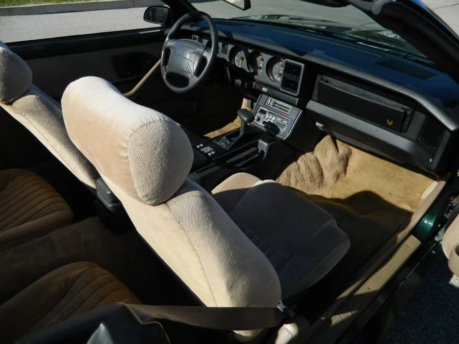 1992 Pontiac Firebird 3rd Gen - Image 5 of 7