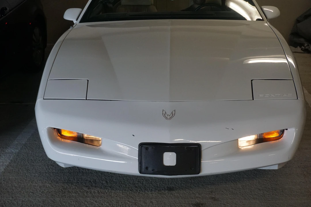 1992 Pontiac Firebird 3rd Gen - Image 19 of 31