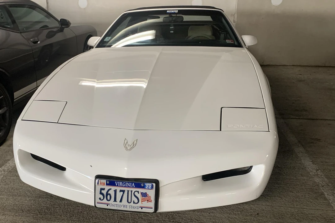 1992 Pontiac Firebird 3rd Gen - Image 2 of 31