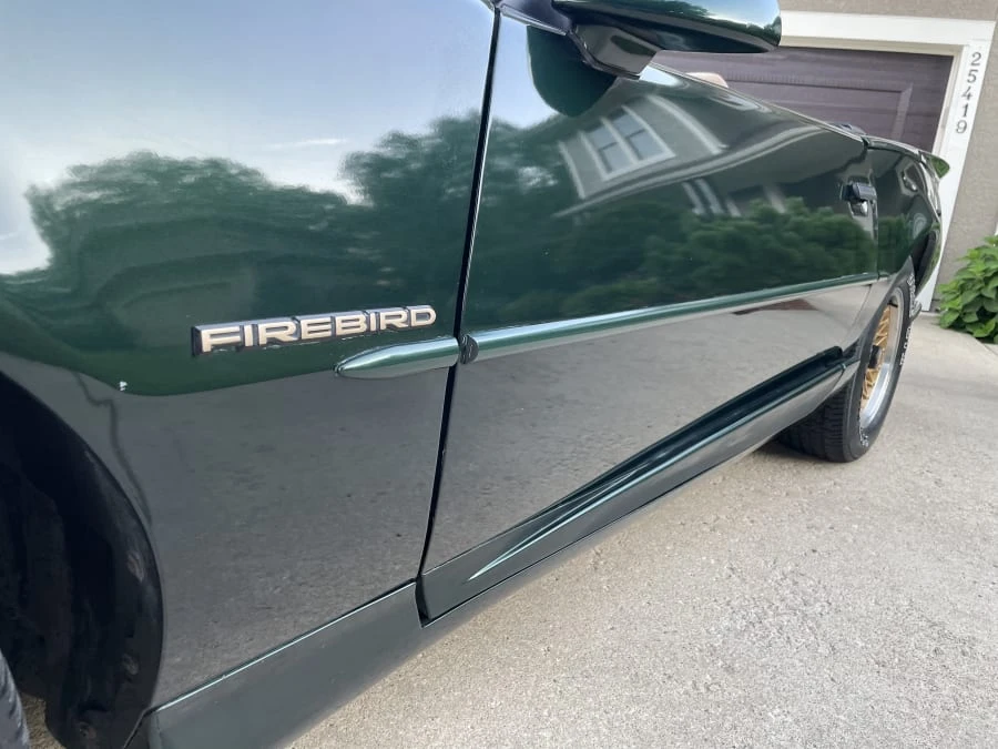 1992 Pontiac Firebird 3rd Gen - Image 7 of 30