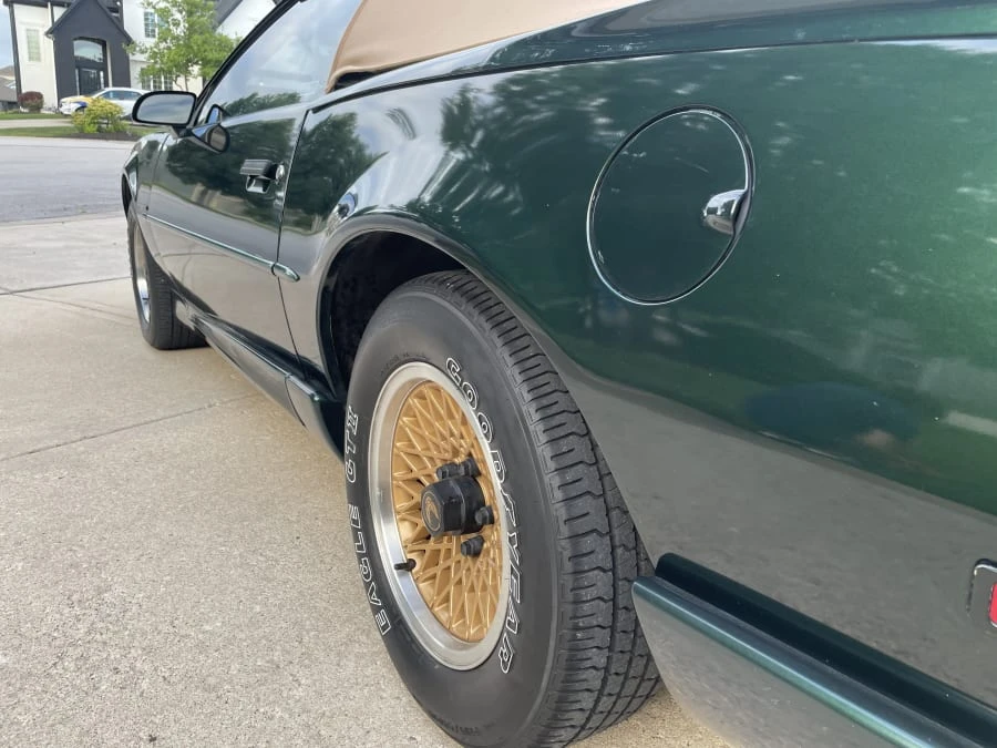 1992 Pontiac Firebird 3rd Gen - Image 12 of 30